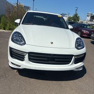 2016 Porsche CAYENNE GTS 照片 14