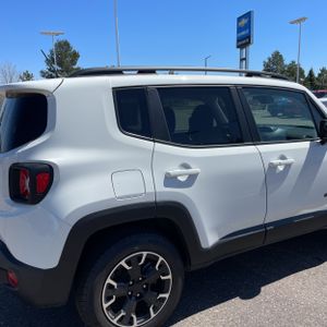 JEEP RENEGADE UPLAND - 9