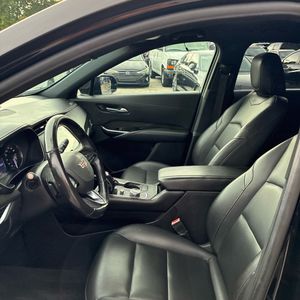 صورة 31 لـ 2019 Cadillac XT4 SPORT