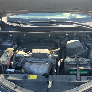 2013 Toyota RAV4 LE 照片 44