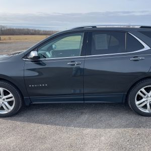CHEVROLET EQUINOX PREMIER - 4