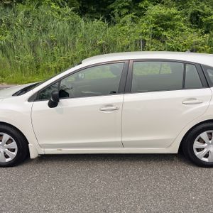 2015 Subaru IMPREZA 2.0I — фото 4