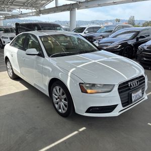 AUDI A4 2.0T PREMIUM - 10