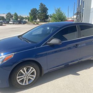 HYUNDAI SONATA SE - 2