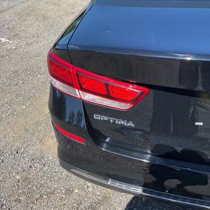 2019 KIA OPTIMA LX — миниатюра 21