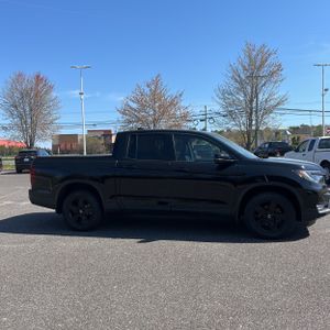HONDA RIDGELINE BLACK EDITION - 10