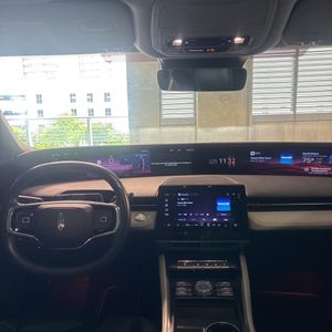 صورة مصغرة 35 لـ 2025 Lincoln NAUTILUS HYBRID PREMIERE