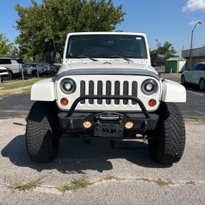صورة 12 لـ 2010 JEEP WRANGLER UNLIMITED SAHARA