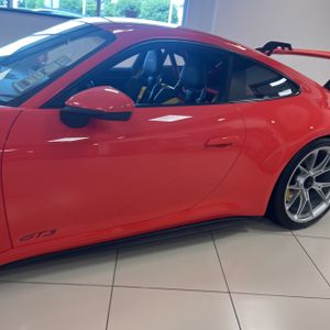 صورة 4 لـ 2022 Porsche 911 GT3