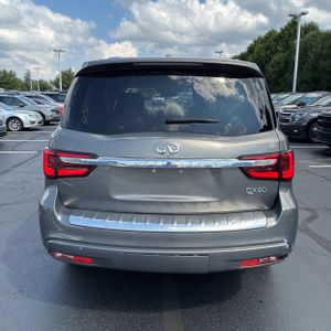 2019 Infiniti QX80 LUXE — фото 7