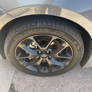 2025 Chrysler PACIFICA LIMITED — миниатюра 15