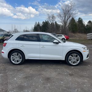 AUDI Q5 2.0T TECH PREMIUM - 10