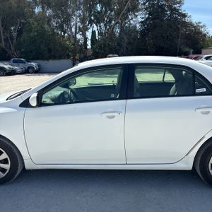 صورة 4 لـ 2011 Toyota COROLLA LE