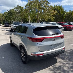 KIA SPORTAGE EX - 5