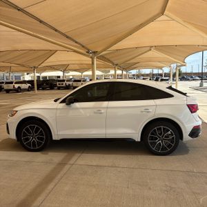 صورة 3 لـ 2022 AUDI SQ5 SPORTBACK PREMIUM PLUS