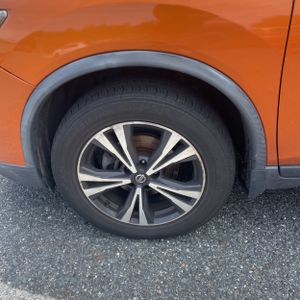 صورة مصغرة 15 لـ 2019 Nissan ROGUE SV