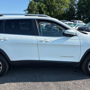 2019 JEEP CHEROKEE LATITUDE 缩略图 11