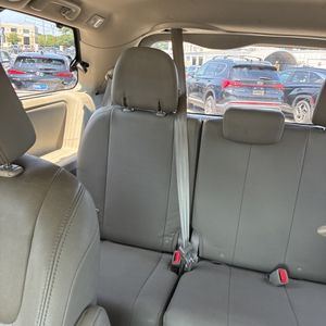 2015 Toyota SIENNA XLE 8-PASSENGER 缩略图 37