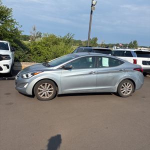 2015 Hyundai ELANTRA SE — фото 3