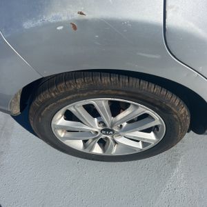 2017 KIA SOUL + — миниатюра 19
