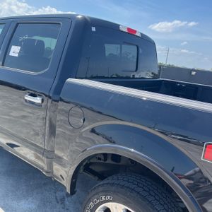 FORD F-150 LARIAT - 6