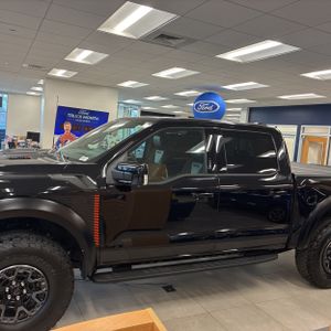 FORD F-150 RAPTOR - 3