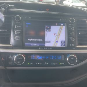 صورة 38 لـ 2016 Toyota HIGHLANDER XLE