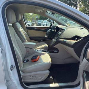 2019 Lincoln MKC SELECT — миниатюра 33