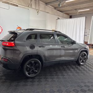 JEEP CHEROKEE SPORT - 10