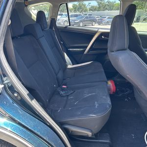 صورة 35 لـ 2018 Toyota RAV4 XLE