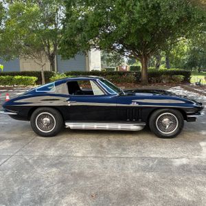 CHEVROLET CORVETTE - 10