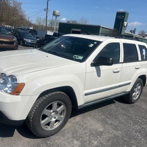 JEEP GRAND CHEROKEE LAREDO - 4