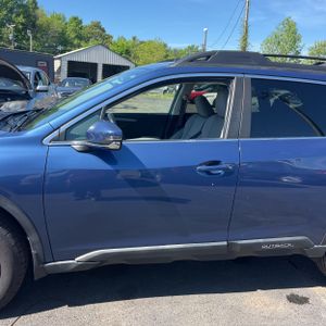 SUBARU OUTBACK PREMIUM - 4