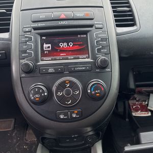2012 KIA SOUL + thumbnail 37
