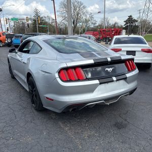 FORD MUSTANG ECOBOOST PREMIUM - 5