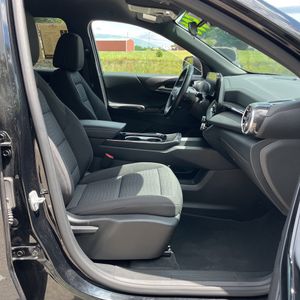 2025 Chevrolet EQUINOX LT — миниатюра 32