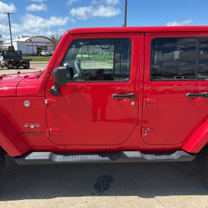 JEEP WRANGLER UNLIMITED SAHARA - 4