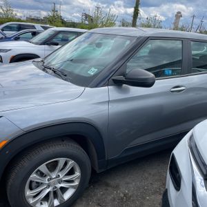 CHEVROLET TRAILBLAZER LS - 2