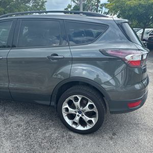 2017 FORD ESCAPE SE 缩略图 59