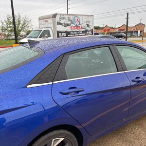 HYUNDAI ELANTRA LIMITED - 9