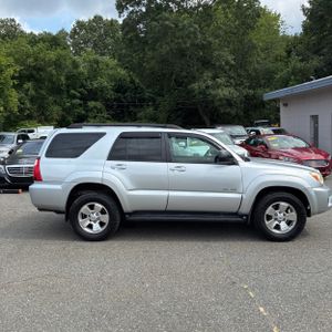 صورة 10 لـ 2006 Toyota 4RUNNER SR5