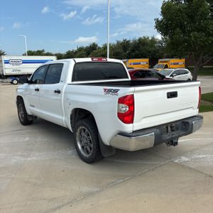 2016 Toyota TUNDRA SR5 照片 4