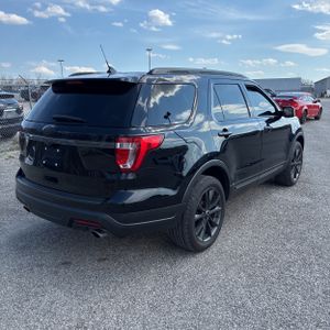 FORD EXPLORER XLT - 8