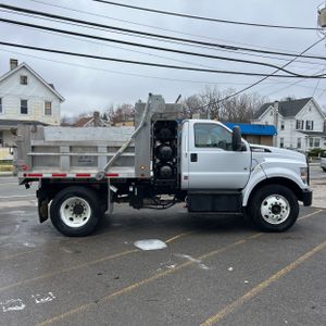 FORD F-650 GAS - 10