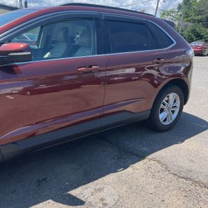 FORD EDGE SEL - 4