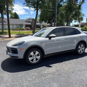 صورة 2 لـ 2020 Porsche CAYENNE BASE