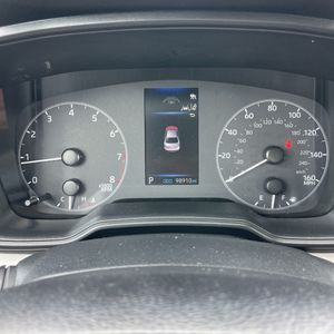 2023 Toyota COROLLA LE thumbnail 39