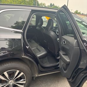 2023 Volvo XC60 B5 CORE thumbnail 35