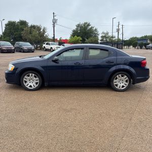 DODGE AVENGER SE - 3