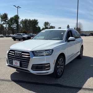 AUDI Q7 45 SE PREMIUM - 1